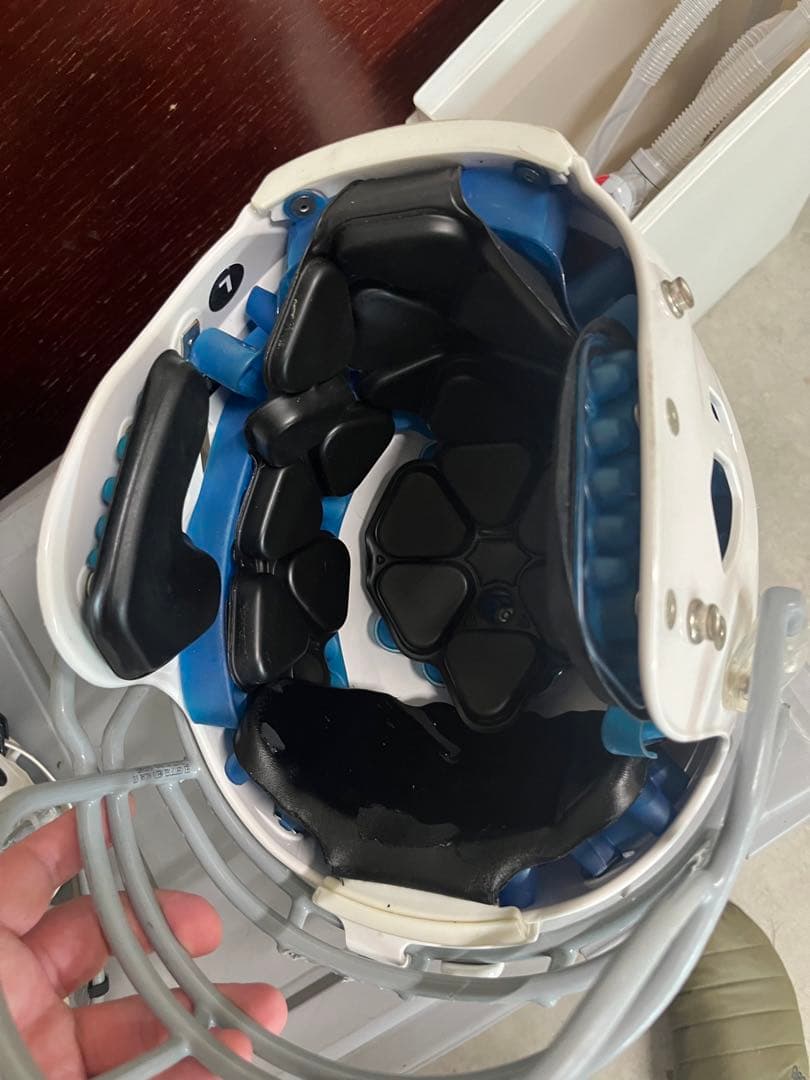 Schutt アメリカンフットボール ヘルメット