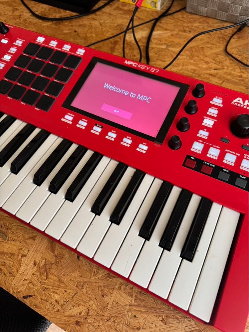 AKAI MPC key37 送料込み！最終値下げ9万円！箱あり！