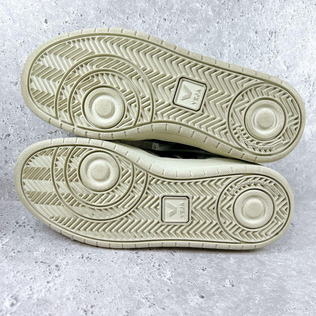 【未使用級】VEJA ヴェジャ スニーカー ホワイト/グレー系 レザー ロゴ