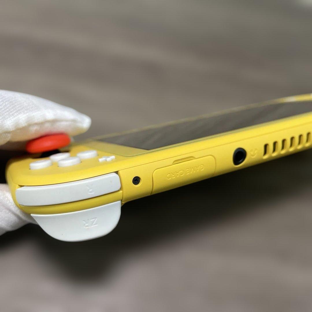 Nintendo Switch Lite　本体のみ　イエロー