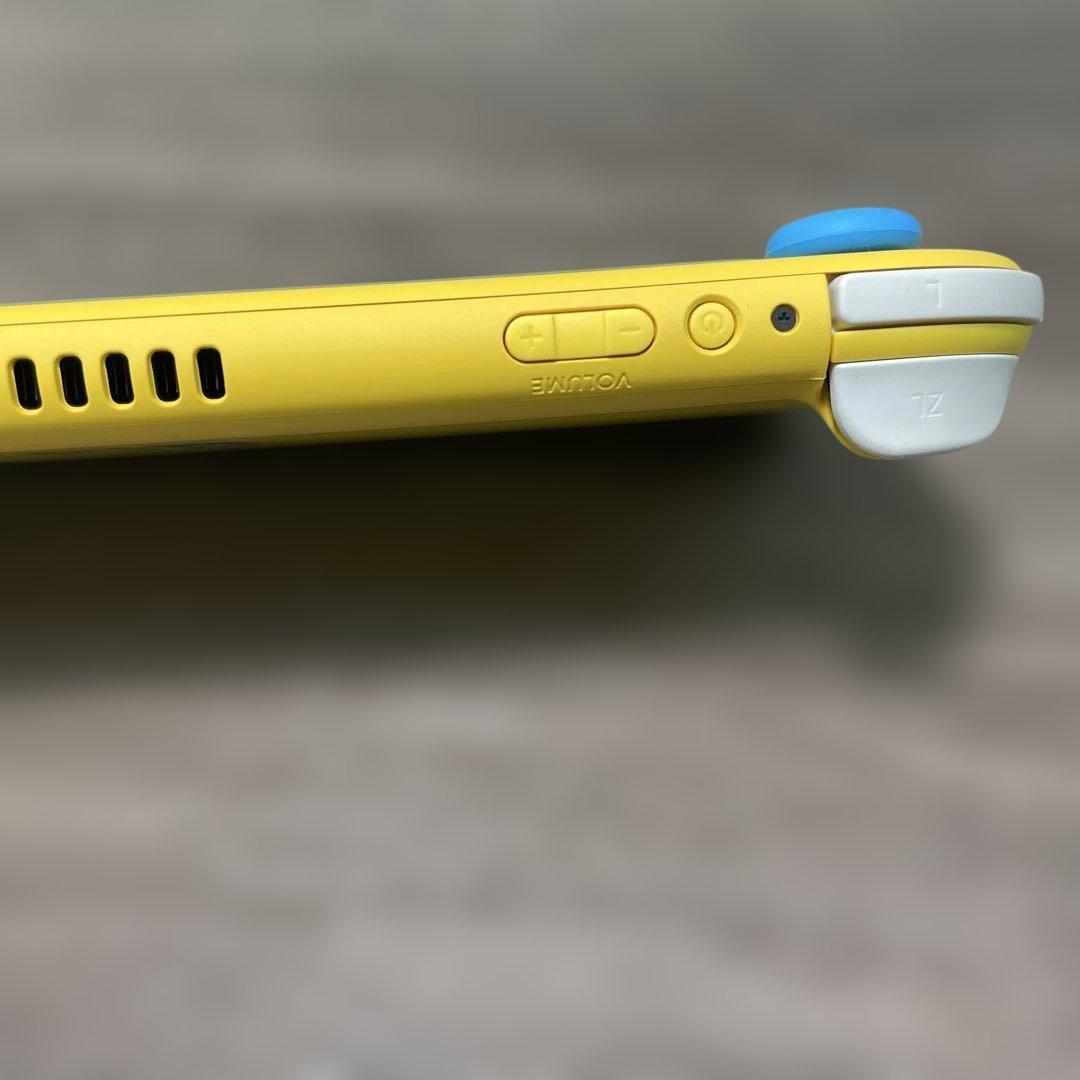 Nintendo Switch Lite　本体のみ　イエロー