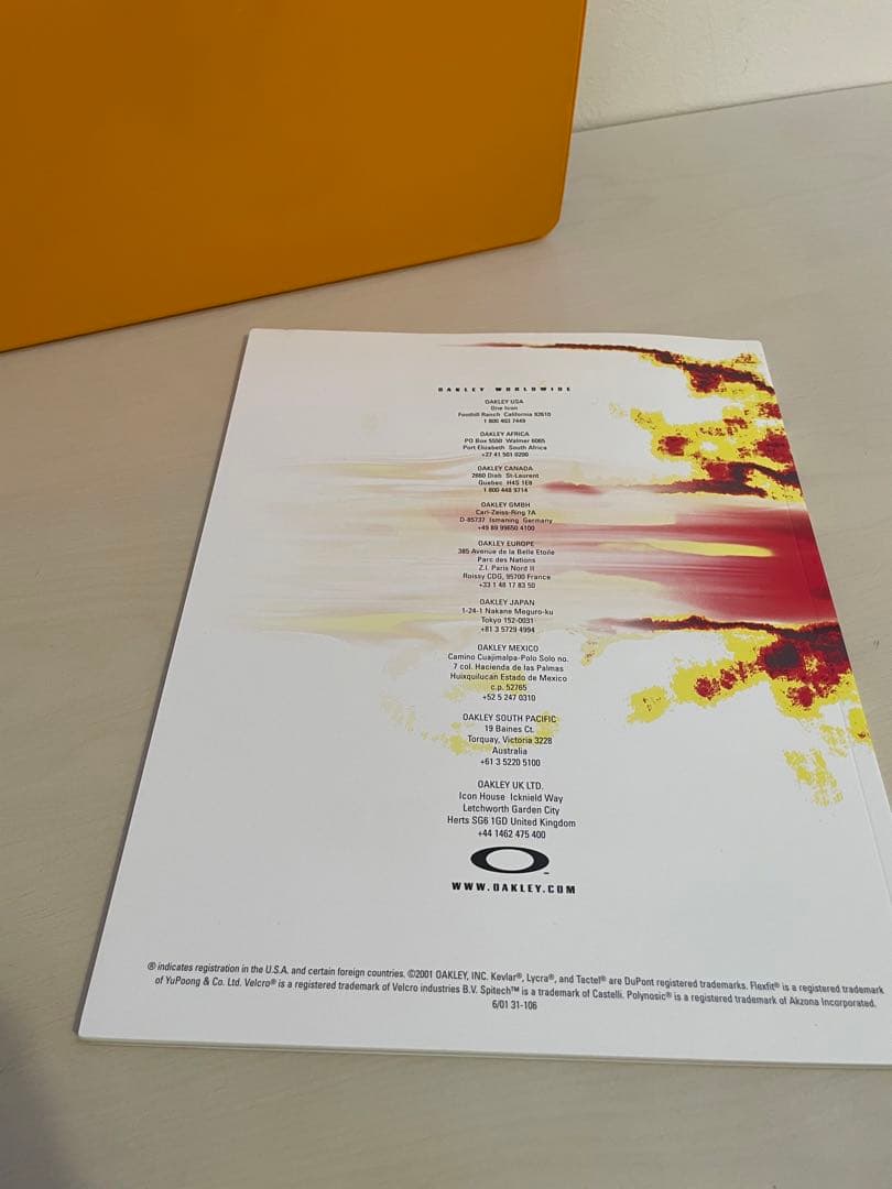 ミ*ん様 OAKLEY オークリー 非売品　セールスマン用カタログ