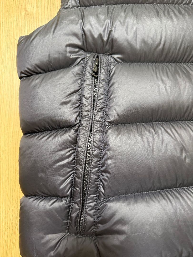 MONCLER モンクレール MONTREUIL ダウンベスト 4 ブラック