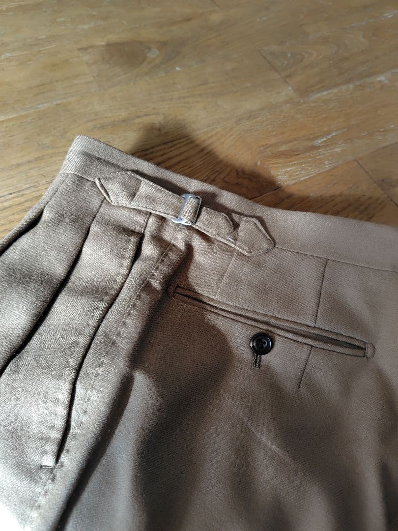 Zerbino ベージュフランネル ダブルブレストスーツ