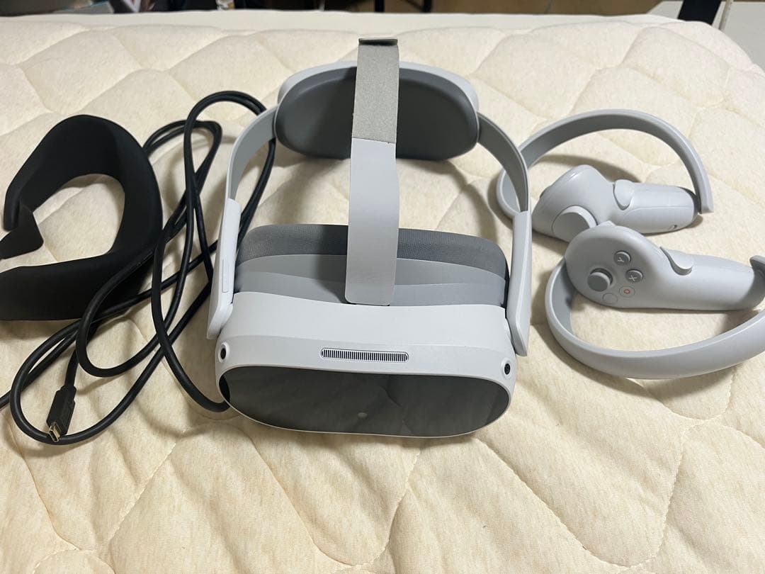 PICO4 VRヘッドセット 128GB 画像内商品のみ