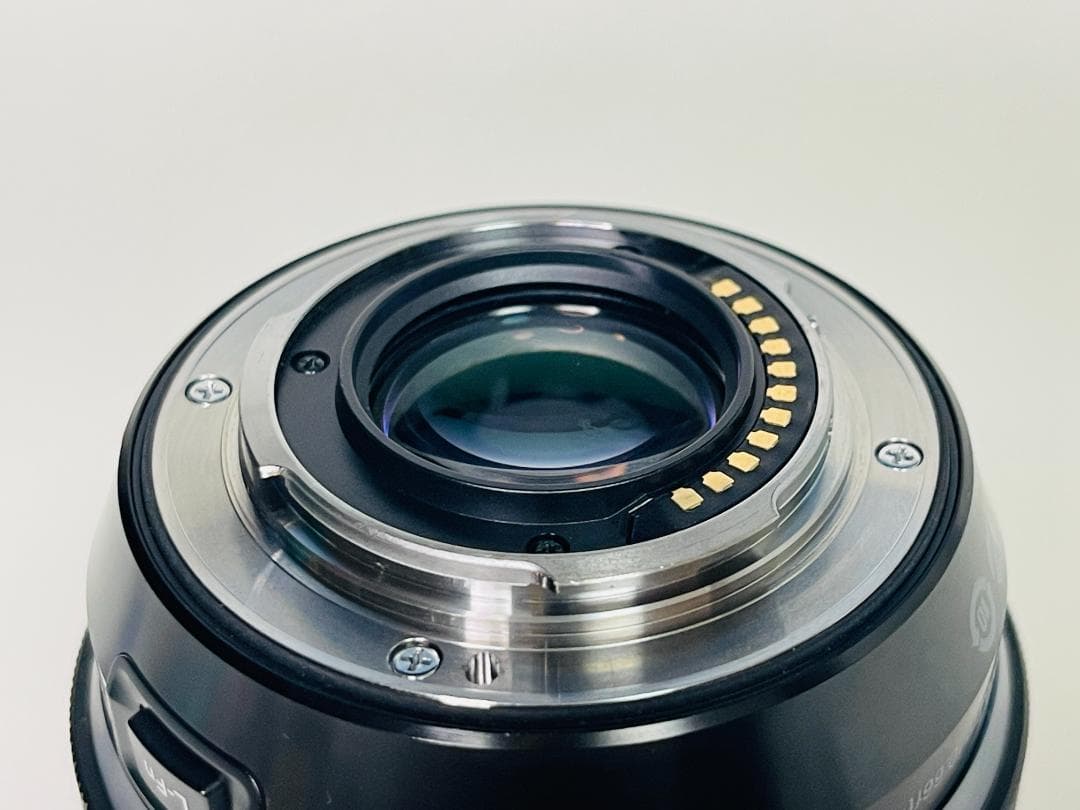 オリンパス OLYMPUS M.ZUIKO 12-40mm f2.8 PRO