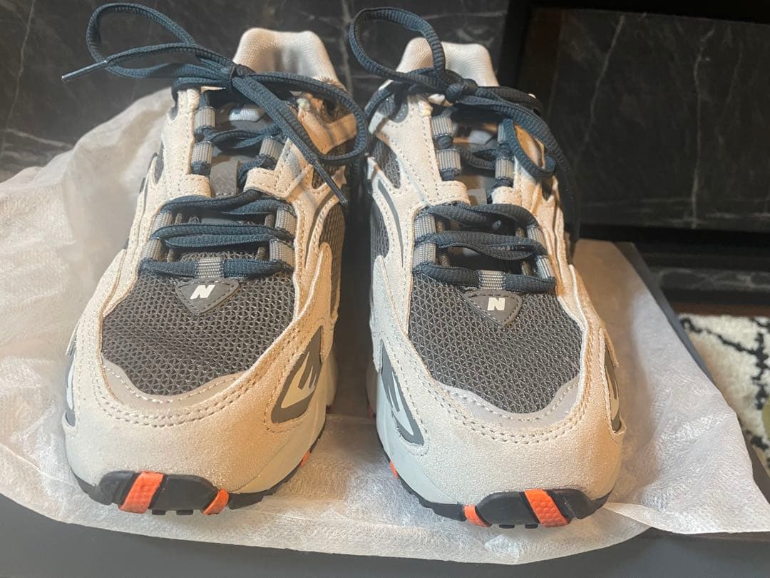 【美品】【24.5cm】New Balance ML725N スニーカー