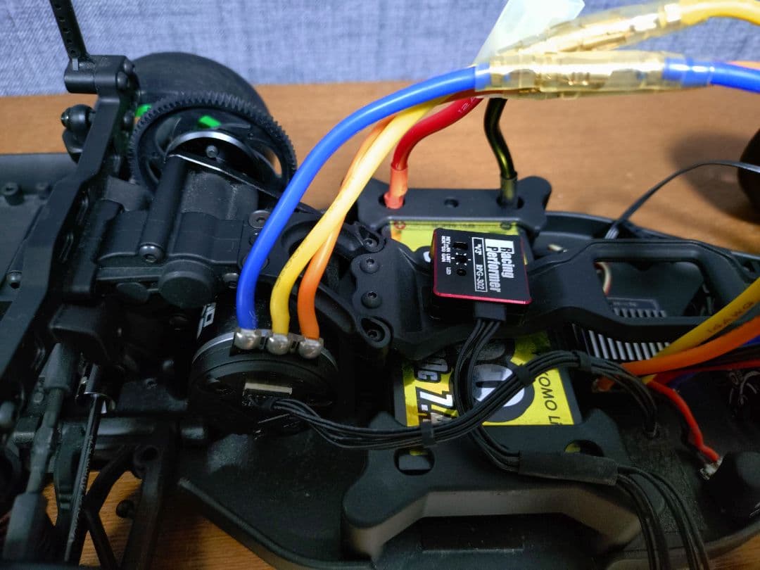 ヨコモYD−2E、 ブラシレスモーター、サーボ、ジャイロ、バッテリー