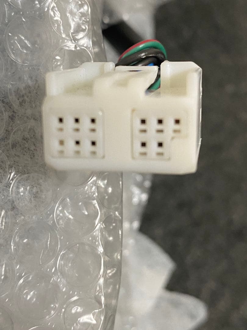 プリウス　zvw52 サイドミラー　運転席側 新品