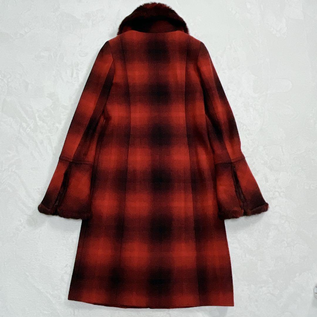 美品「ヴィヴィアン タム』オンブレチェック ファーロングコート ワインレッド