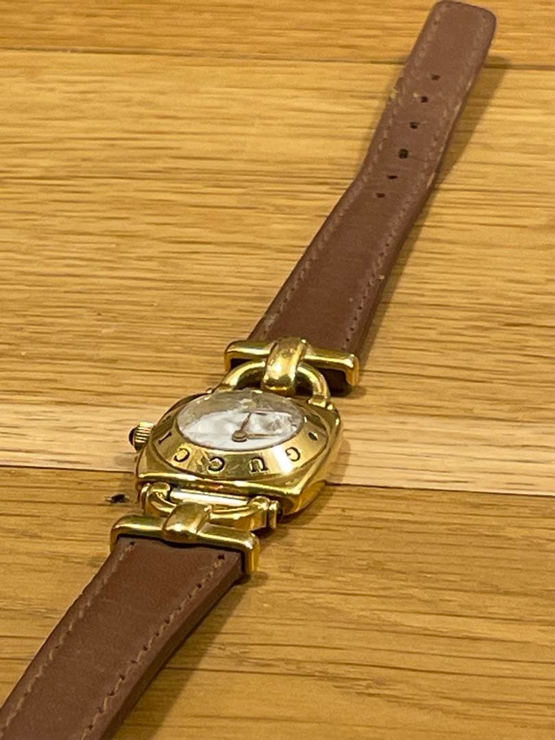 GUCCI アナログクォーツ腕時計2本セット