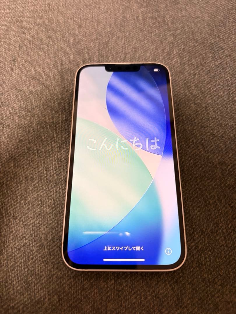 iPhone 13 256GB スターライト