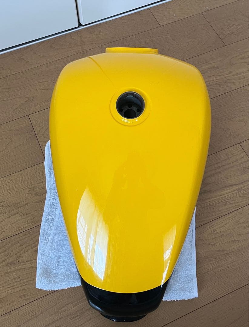 BOLT CスペックABS 60th Anniversary限定カラー　タンク