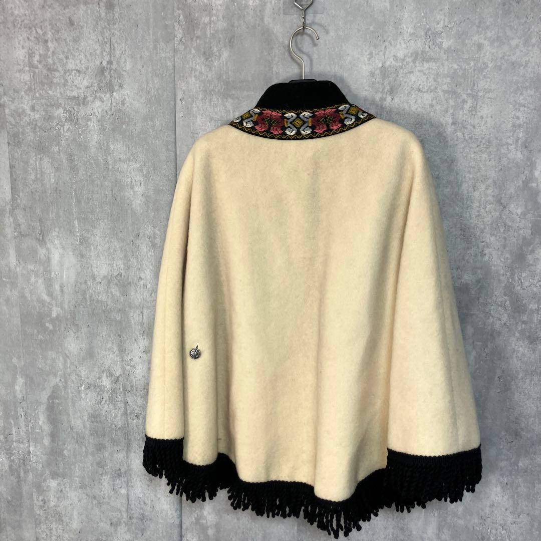 デットストック FJORD FASHION ノルウェー製 ニットポンチョ 40