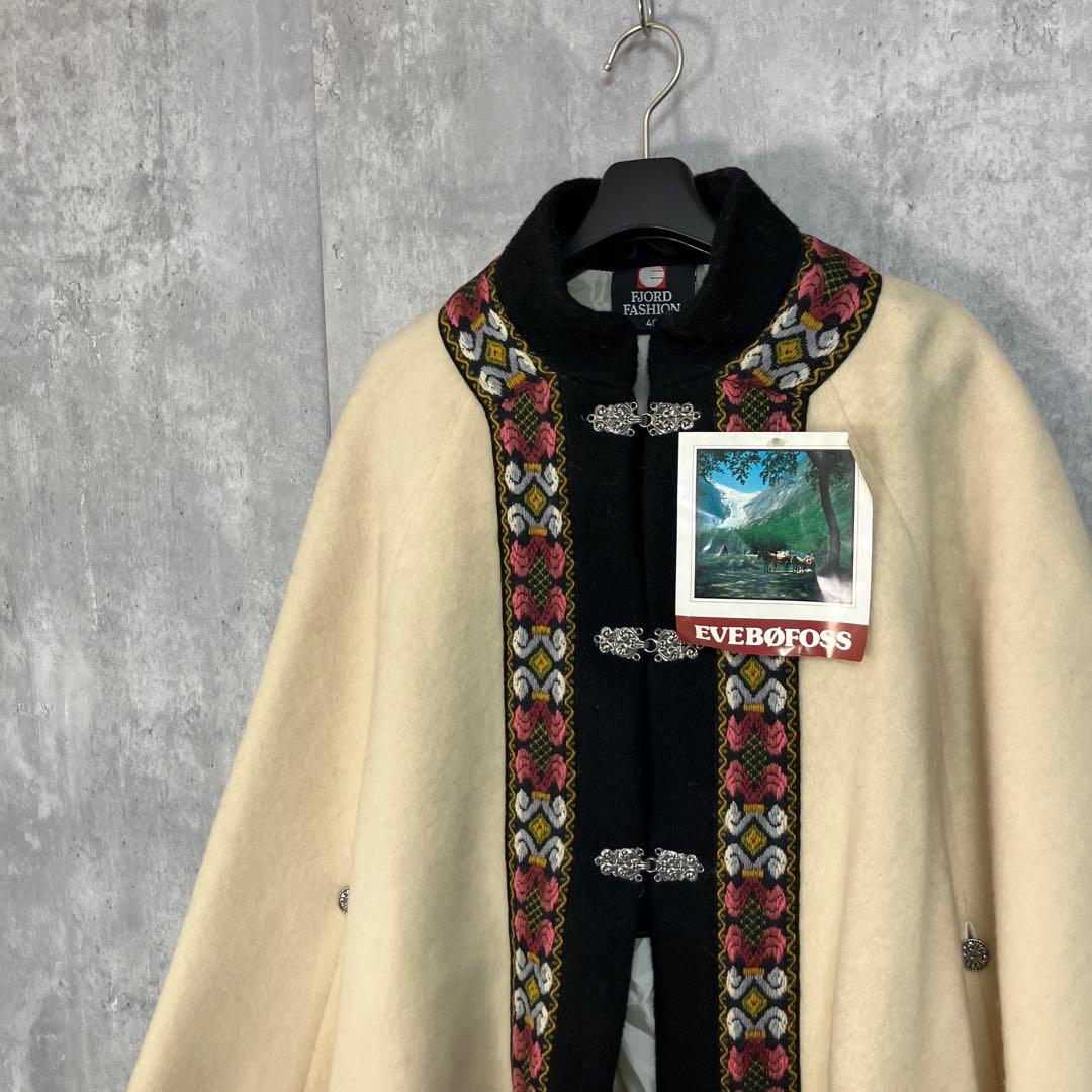 デットストック FJORD FASHION ノルウェー製 ニットポンチョ 40