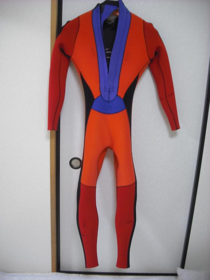 【程度抜群！】セミドライウエットスーツ　QUALITY(クオリティ）　M～ML