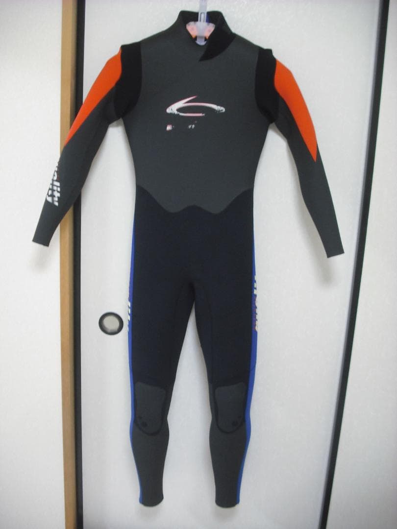 【程度抜群！】セミドライウエットスーツ　QUALITY(クオリティ）　M～ML