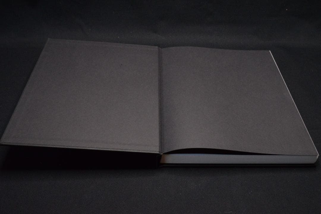 【Hedi Slimane: Berlin 7L】新品　★★大幅に値下げしました