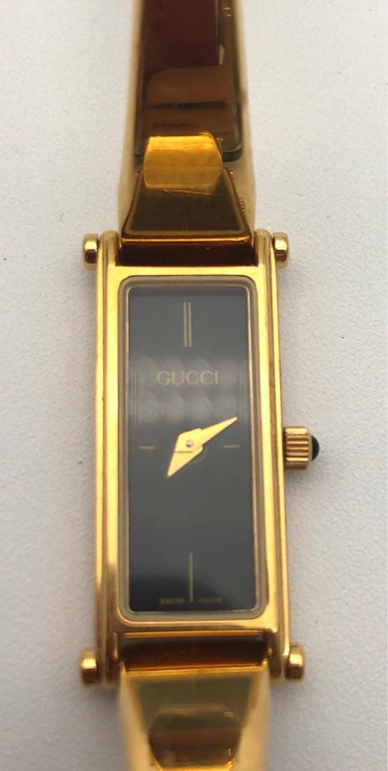 R GUCCI 腕時計　グッチ