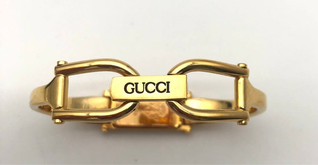 R GUCCI 腕時計　グッチ