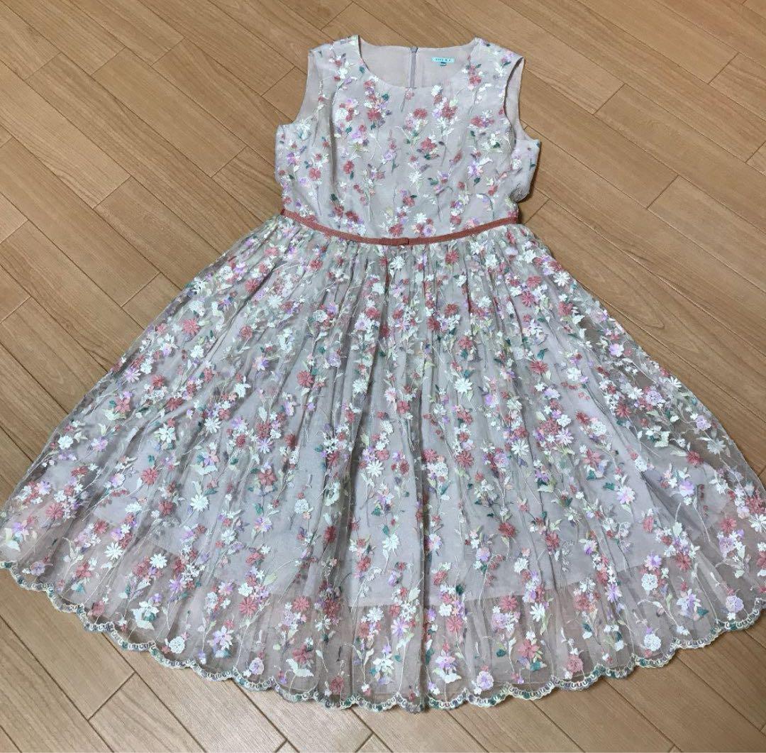 TOCCAトッカ総刺繍ワンピースのみサイズ160卒業式入学式メゾピアノ好き