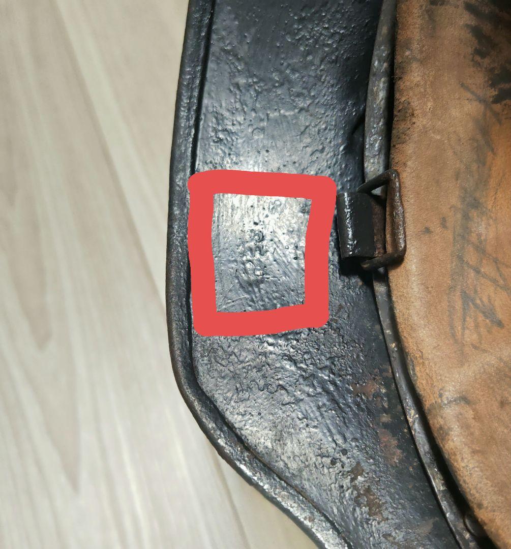 旧ドイツ軍　ヘルメット (シュタールヘルム M42) 実物？ナチヘル