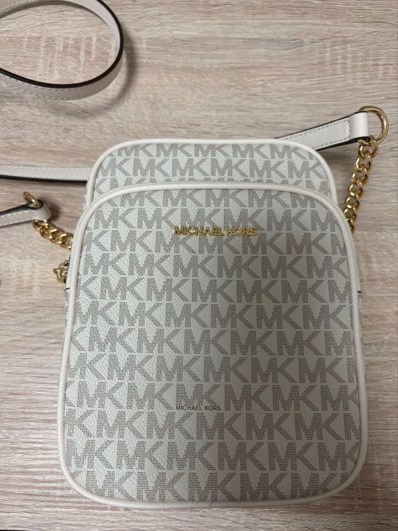 【美品】MICHAEL KORS ショルダー　MKシグネチャー