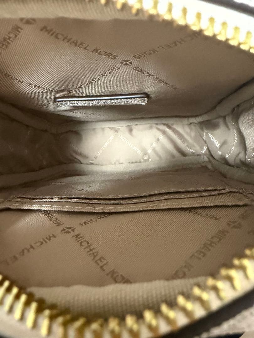 【美品】MICHAEL KORS ショルダー　MKシグネチャー