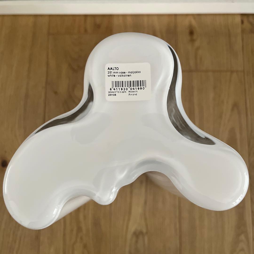 新品　イッタラ　フラワーベース