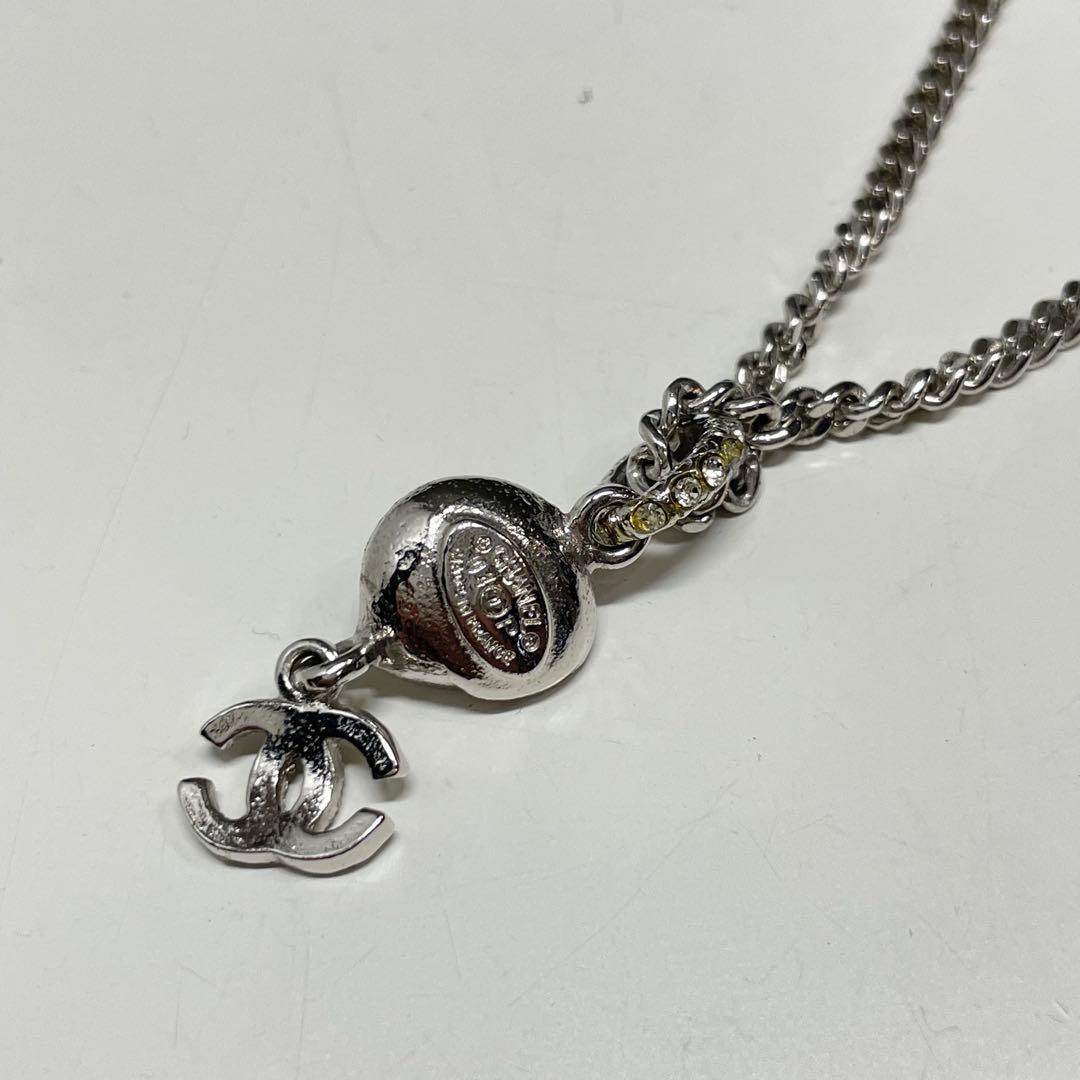 m*g様 CHANEL クリスタル　ネックレス　カメリア　シャネル