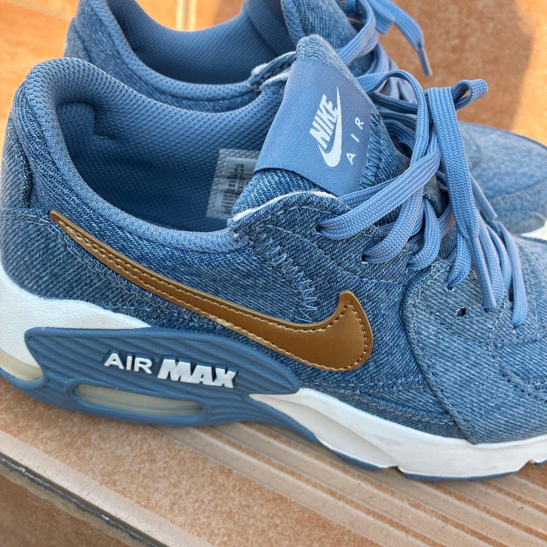 期間限定お値下げ中！　ナイキ　スニーカー