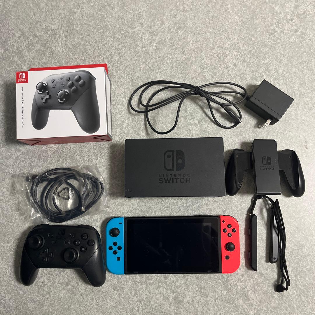 Nintendo Switch 本体/ジョイコン/充電器/プロコンなど付き