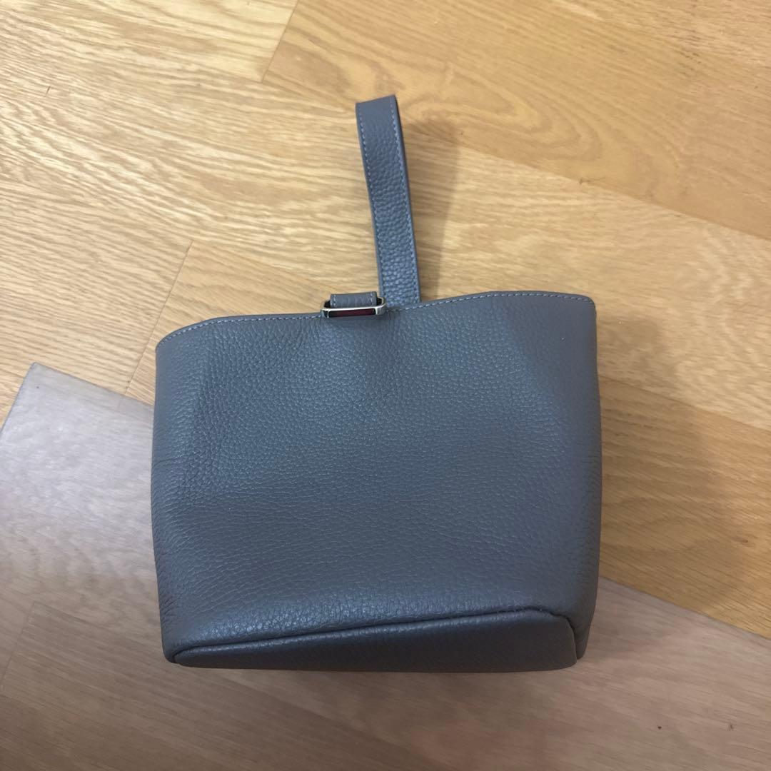 Hush Tug レザー巾着