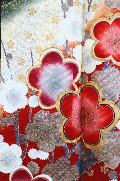 美品 振袖 朱赤 深緑 枝梅 金駒刺 金彩加工 身丈164cm お洒落