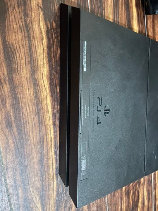 ソニー　ps4 CUH ー1106A