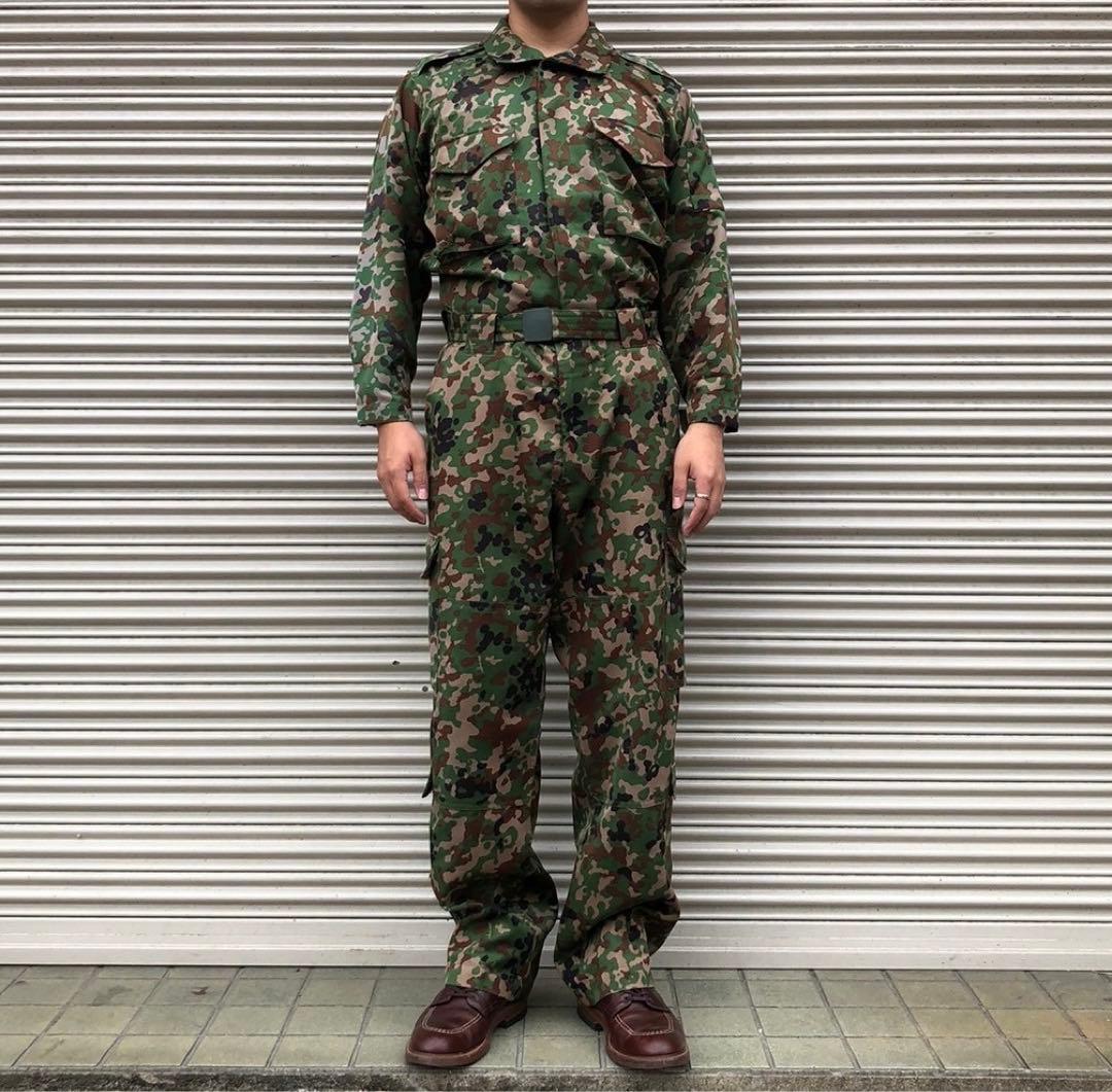 貴重 陸上自衛隊 陸自迷彩 カモフラ セットアップ キャップ ベルト 4点セット