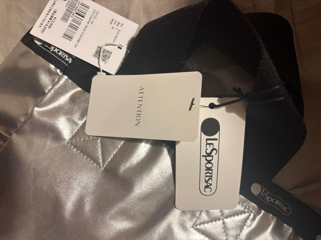 トートバッグ　ミディアムサイズ