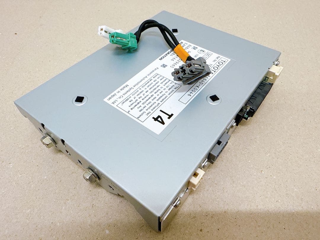 トヨタ　Tコネクトナビキット　ディスプレイオーディオ