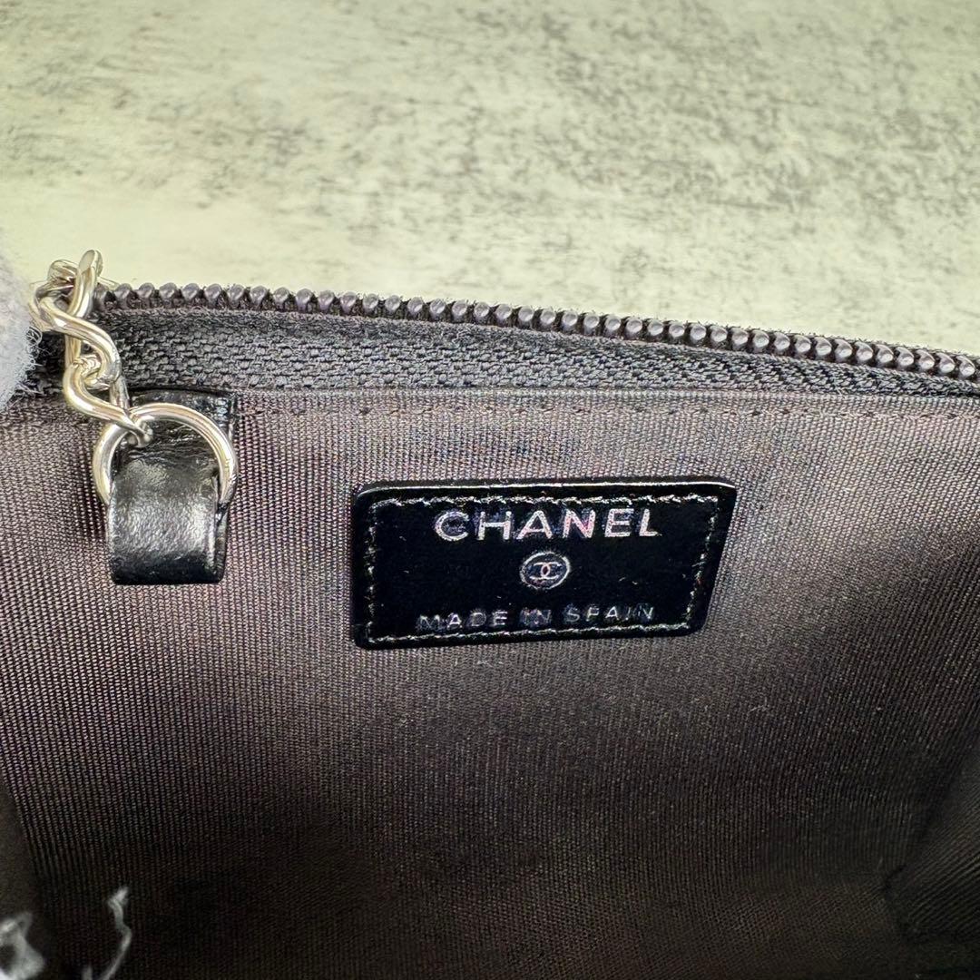 CHANEL シャネル　キャビアスキン　デカココ　ケース　カードケース