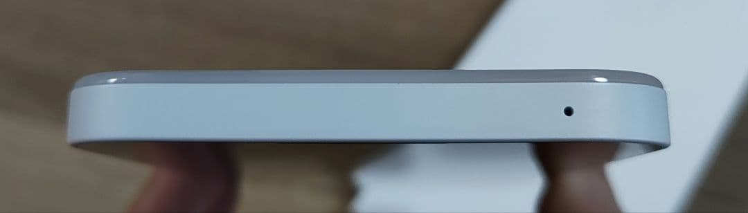 Nothing Phone （2a）ミルク 国内版　ケース×3，ガラスフィルム付