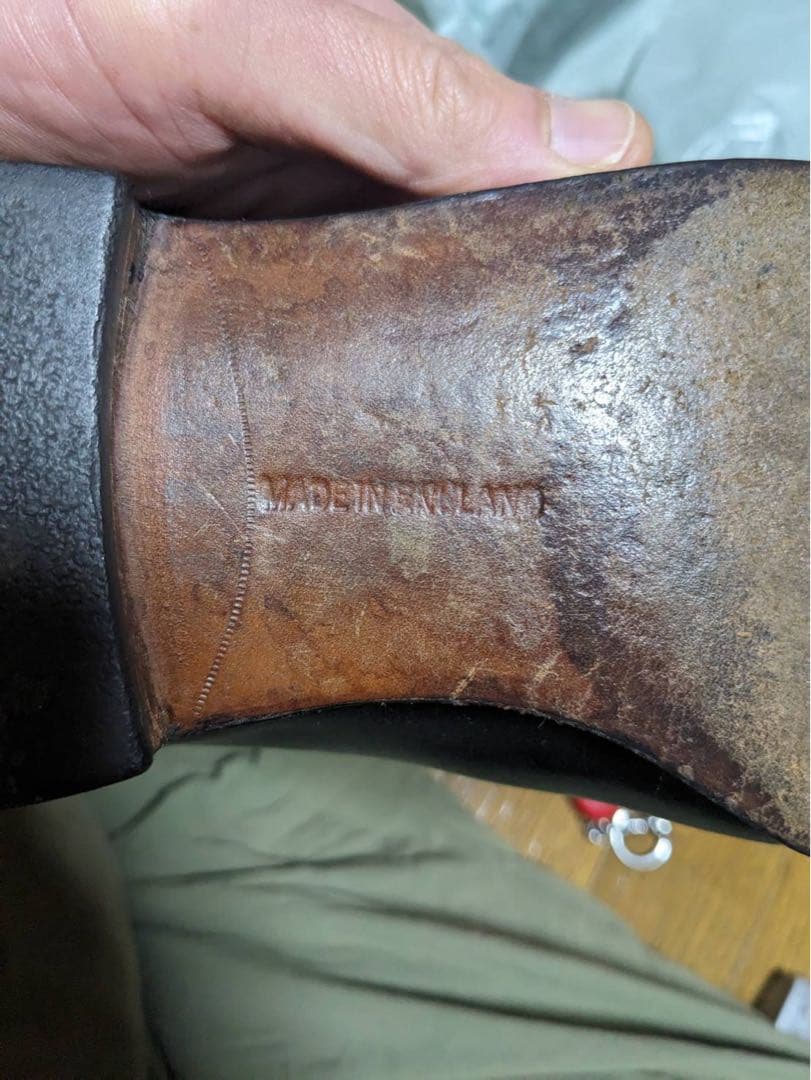 エドワードグリーン　TEWKESBURY黒ローファー