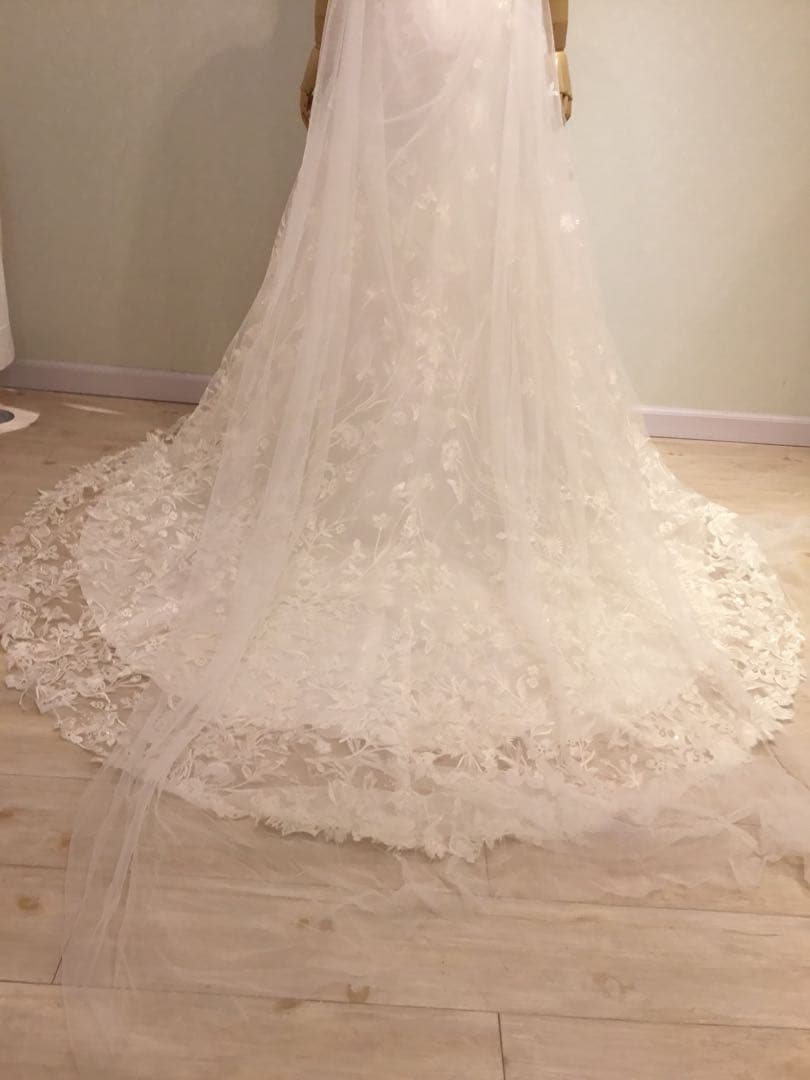 YNS WEDDING Aラインウェディングドレス