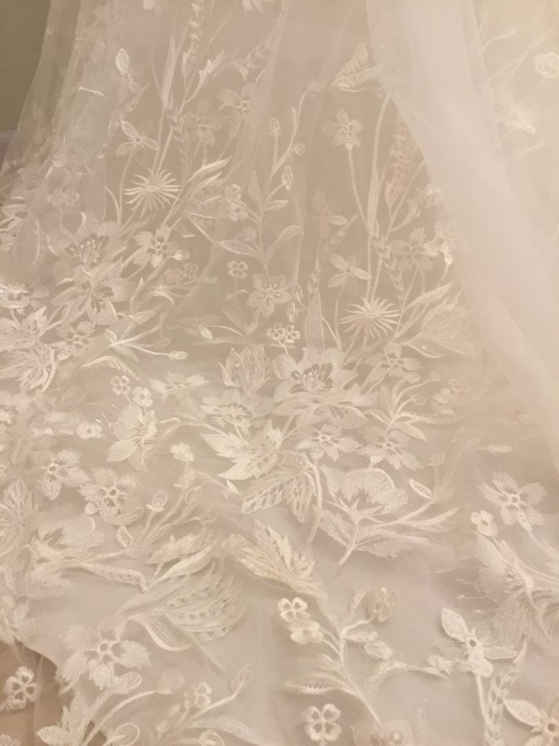 YNS WEDDING Aラインウェディングドレス