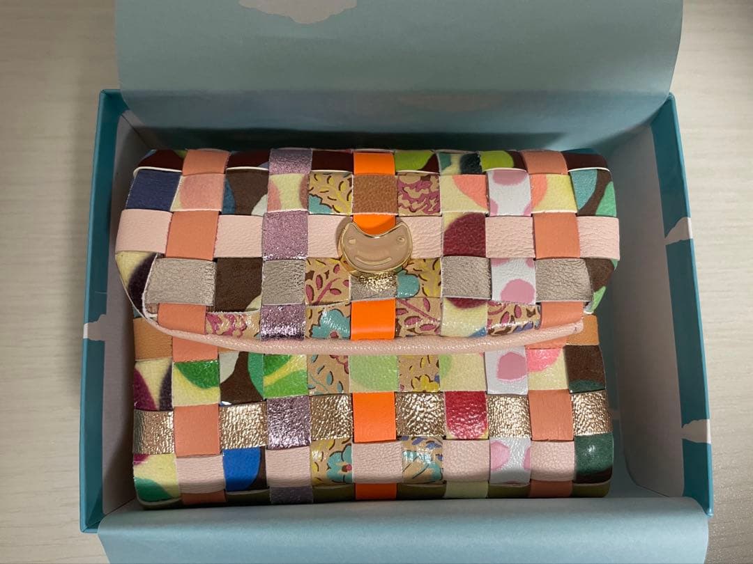 【新品未使用・タグ箱付き】ツモリチサト エポネコメッシュ 2つ折り財布 がま口