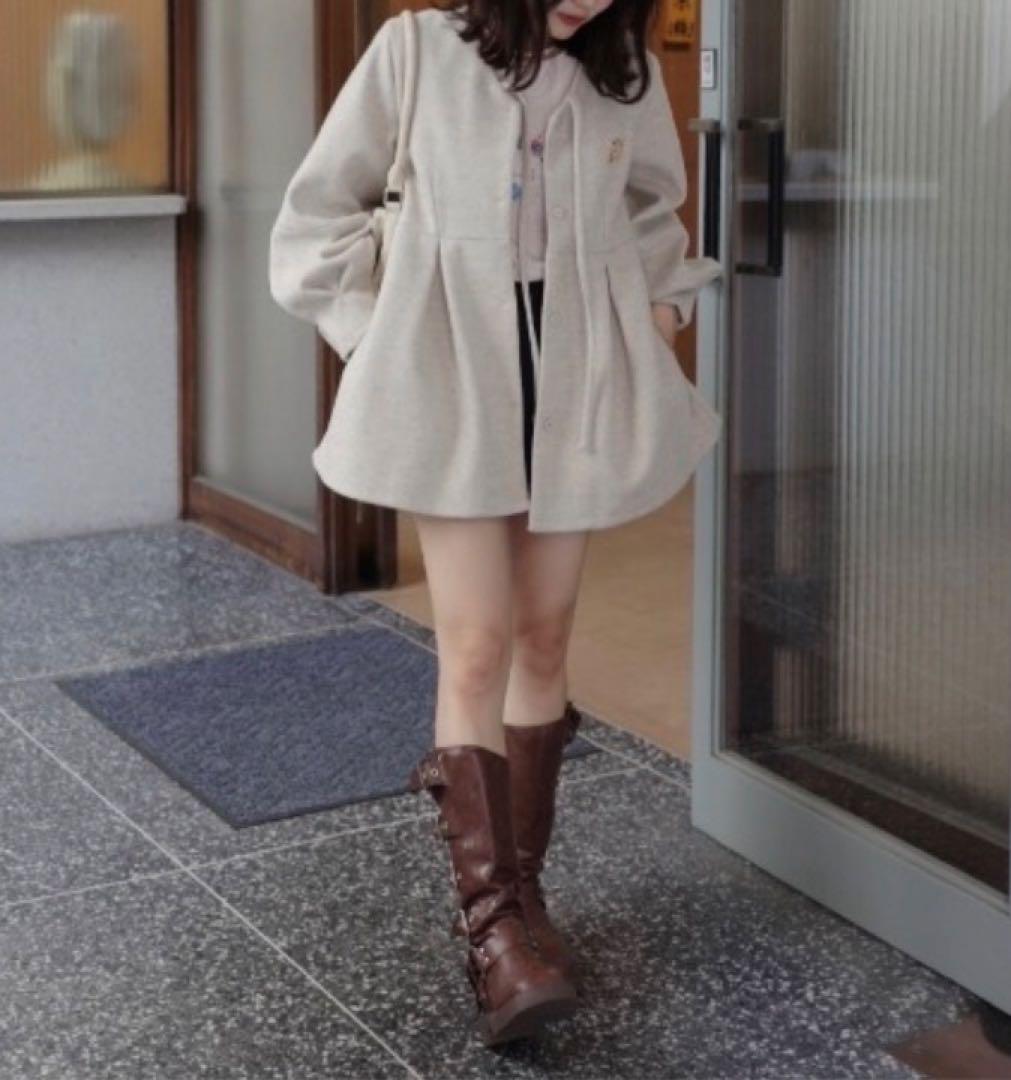 jumelle メルトンへプラムトップ　ノーカラージャケット ベージュ