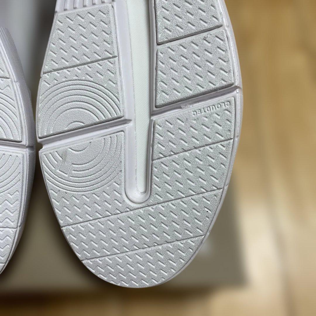 オン　ロジャースピン　メンズ27.0cm 新品未使用