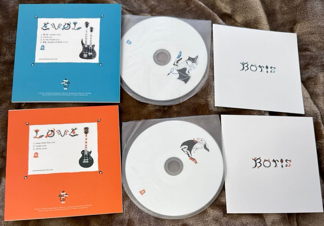 サイン入り　Boris LΦVE & EVΦL