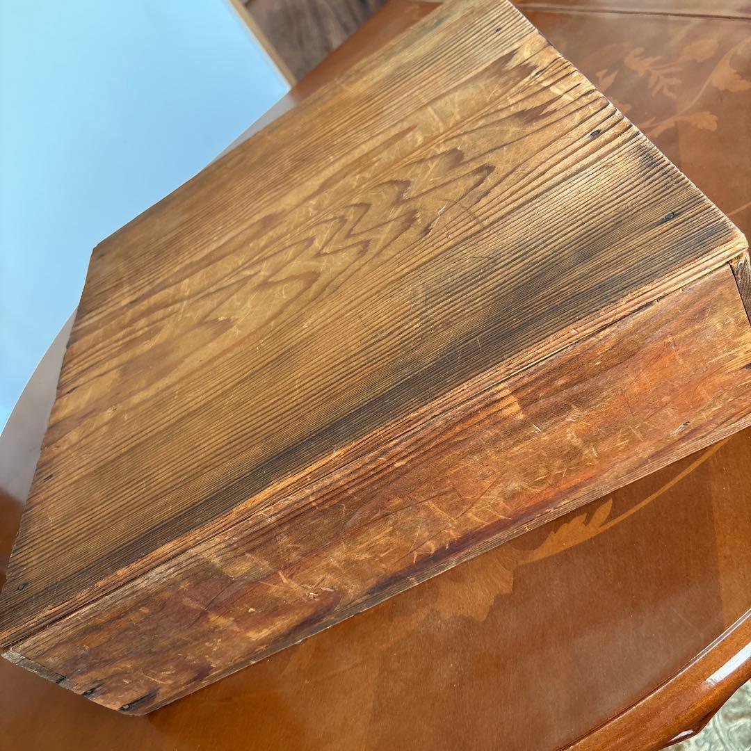 アンティーク九谷焼の大皿　カラフルな菊の絵尽くし