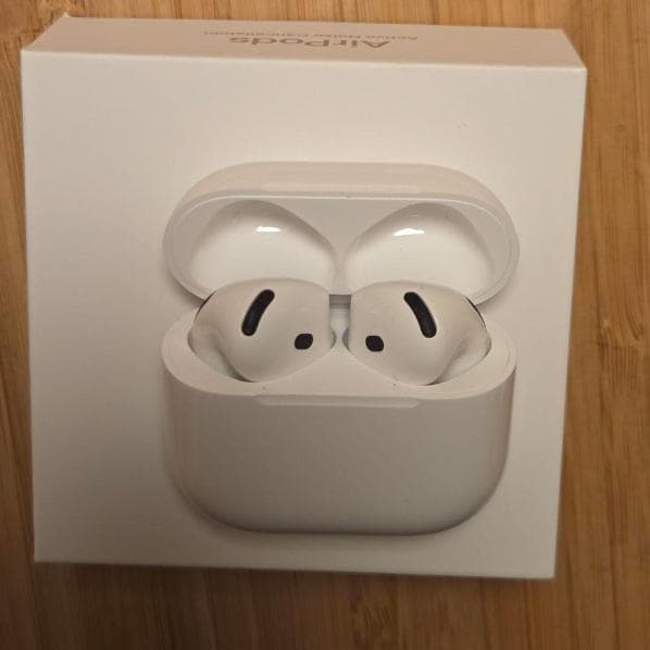 AirPods 4 ANC アクティブノイズキャンセリング機能搭載