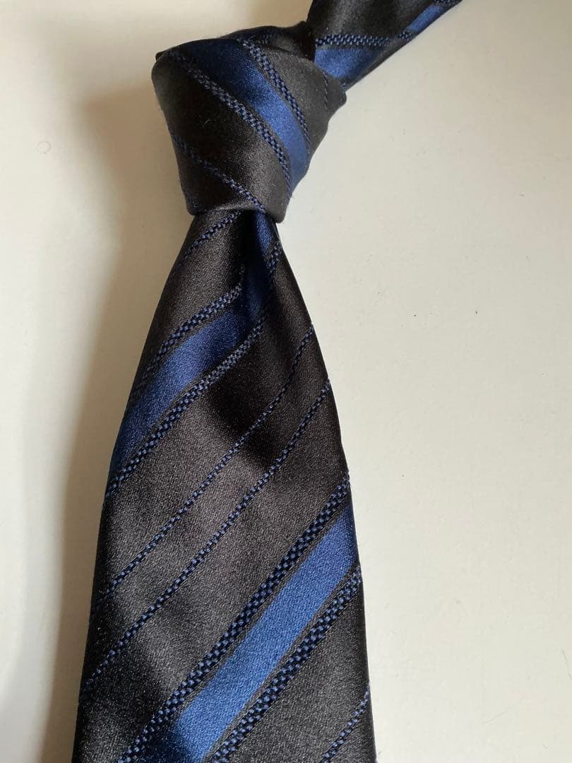 トゥモローランド タイ ①セブンフォールド社製 タイユアタイ アットヴァンヌッチ